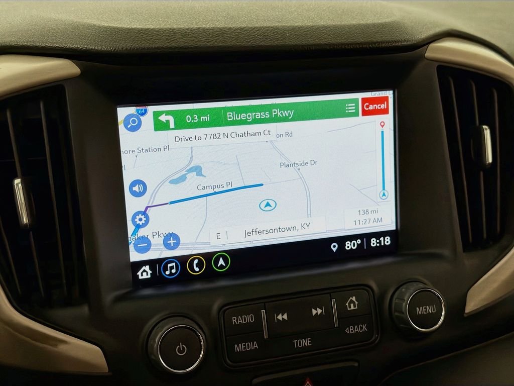 Used 2018 Summit White GMC Denali image 13