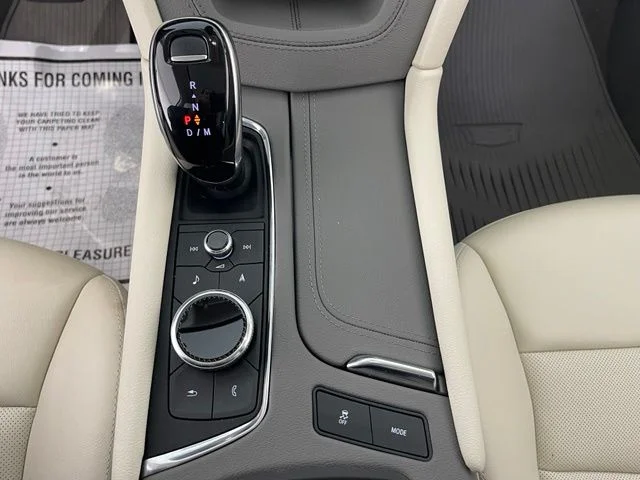 Used 2025 Green Cadillac Premium Luxury image 42