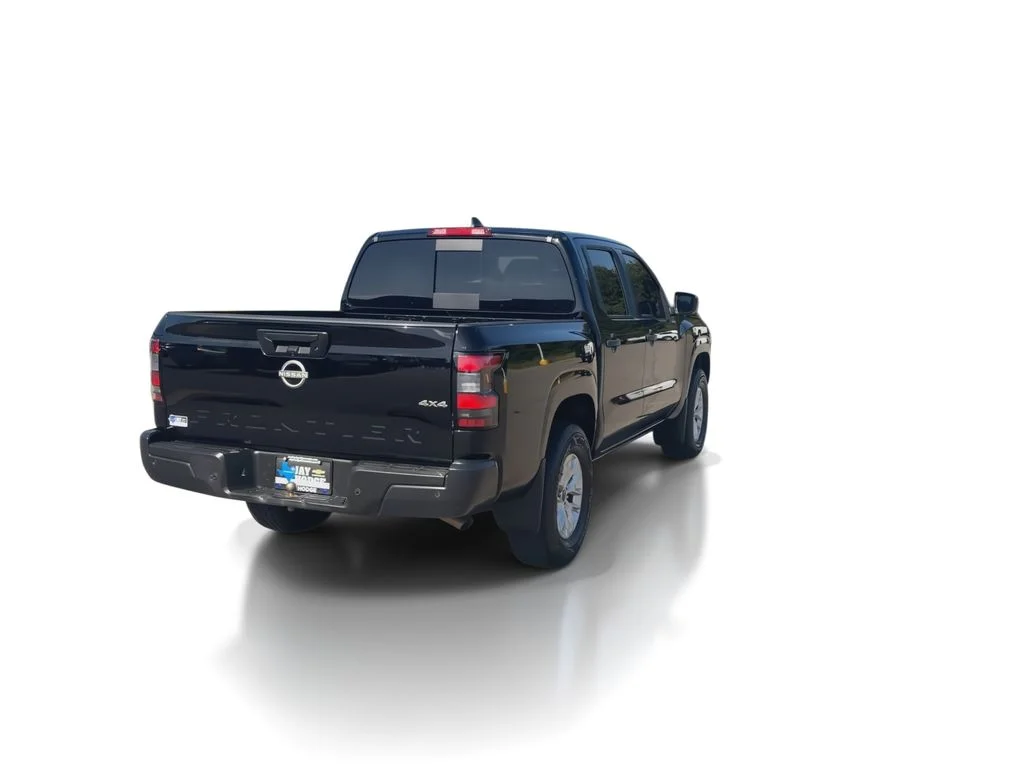 Used 2025 Black Nissan S image 8