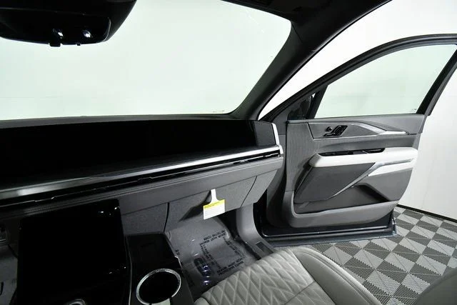 2025 Cadillac Escalade IQ Sport 1 - Photo 13