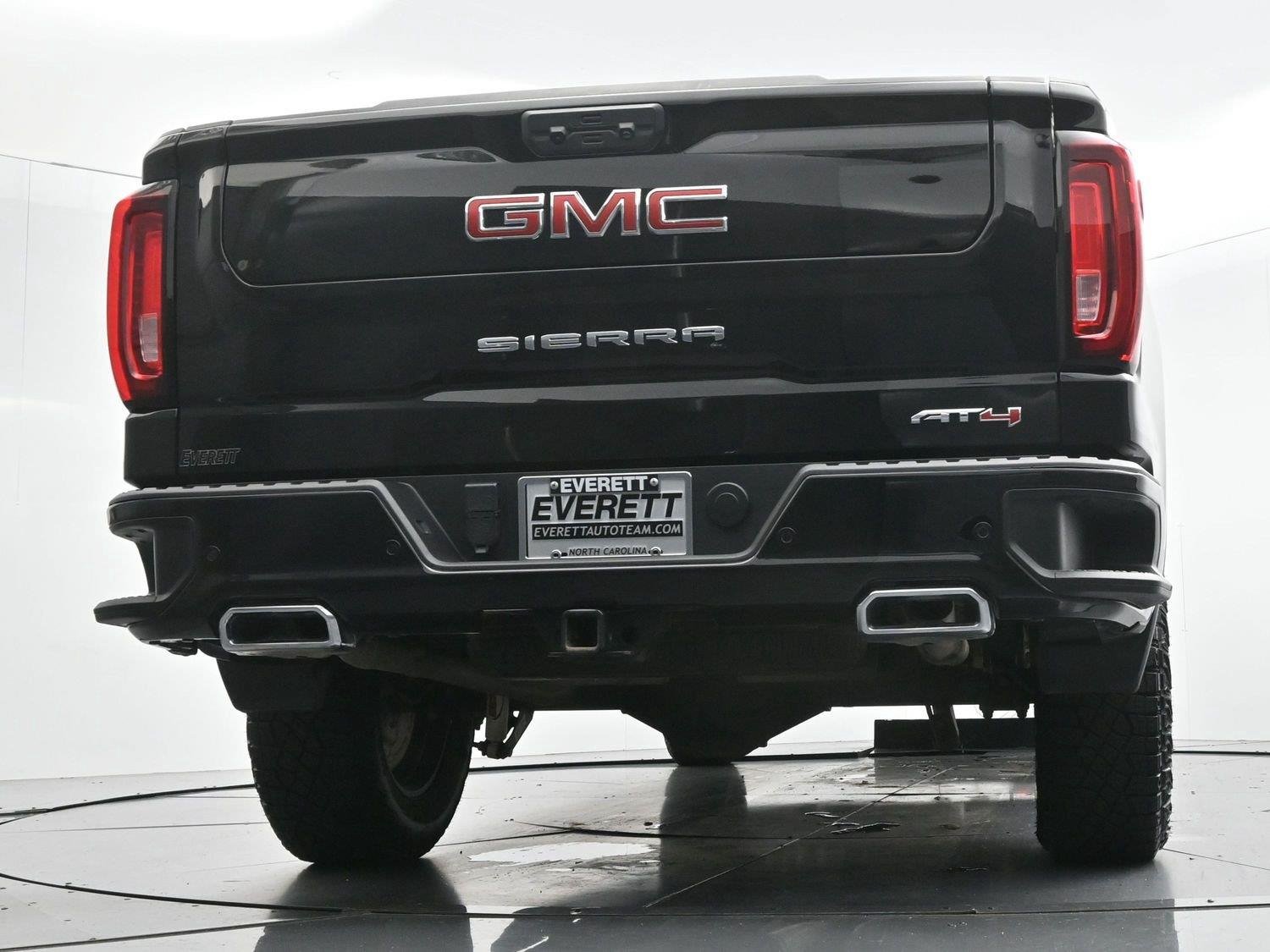 Used 2024 Onyx Black GMC AT4 image 54