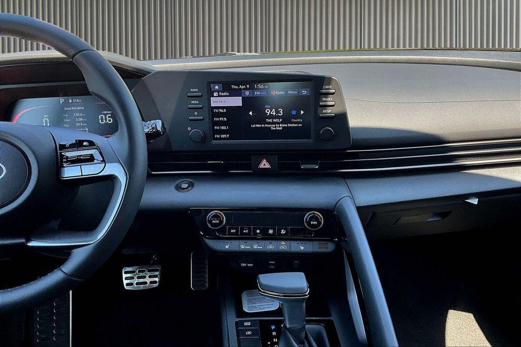 New 2026 Amazon Gray Hyundai SEL Sport image 8