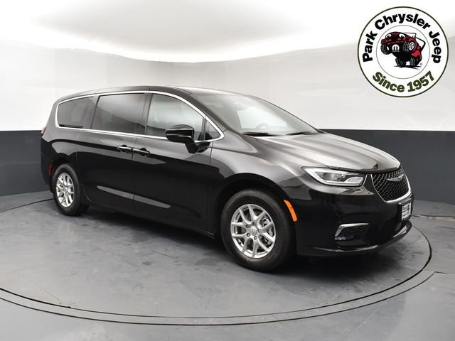 2026 Chrysler Pacifica