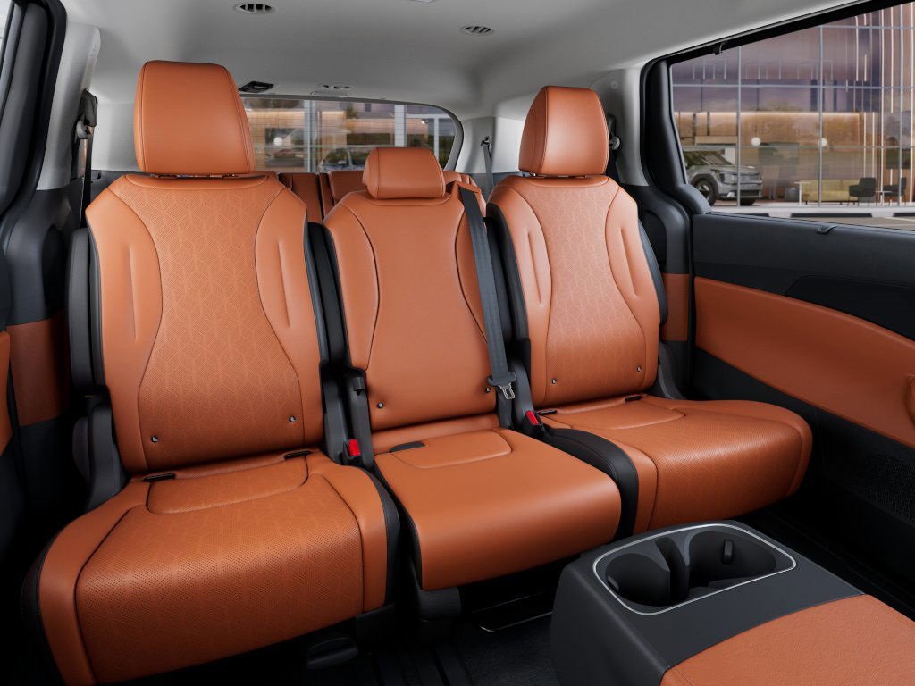 2026 Kia Carnival EX - Photo 16
