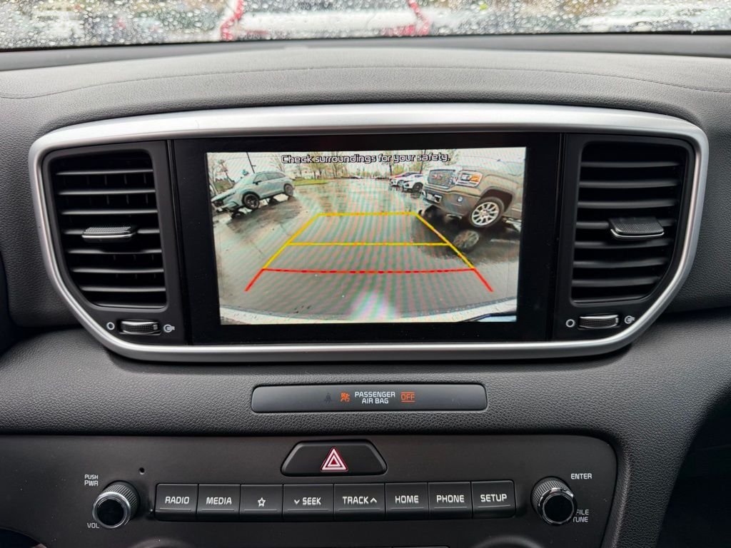 2021 Kia Sportage LX - Photo 23