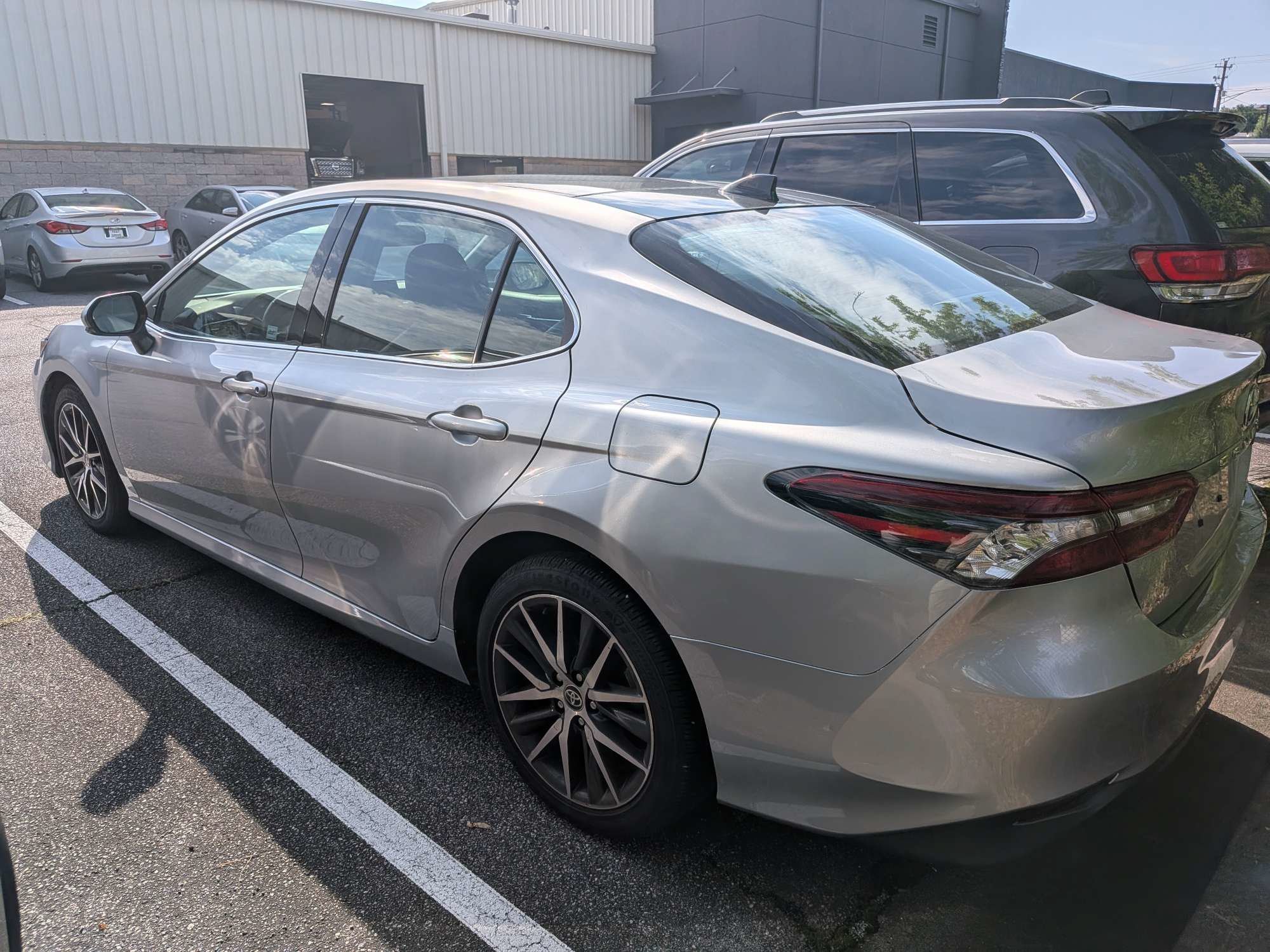 Used 2024 Silver Toyota XLE image 3