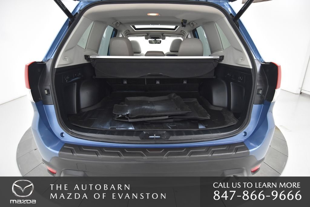 Used 2021 Horizon Blue Subaru Limited image 33