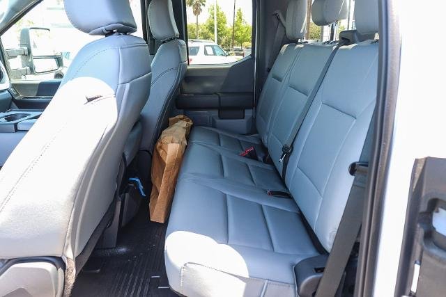 2026 Ford F-350 Super Duty Chassis Cab XL - Photo 46