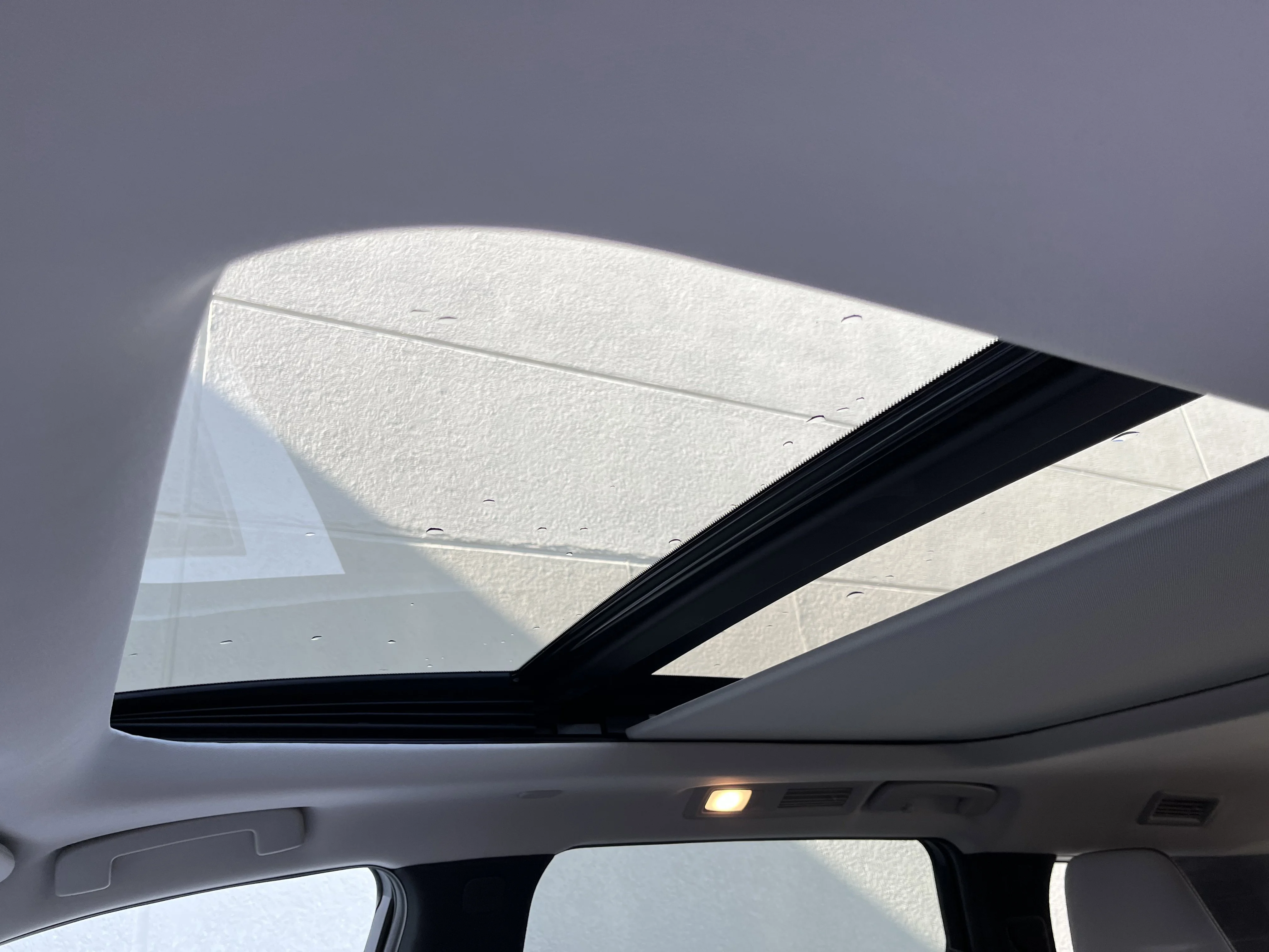 New 2027 Mineral Black INFINITI LUXE image 28