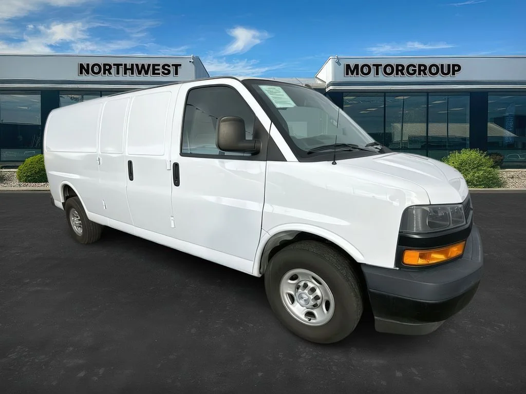 2018 Chevrolet Express 2500 Extended Work Van HD's photo