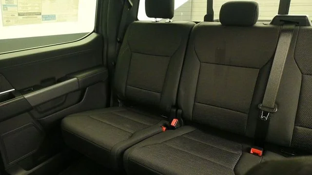 New 2026 Carbonized Gray Metallic Ford XLT image 21