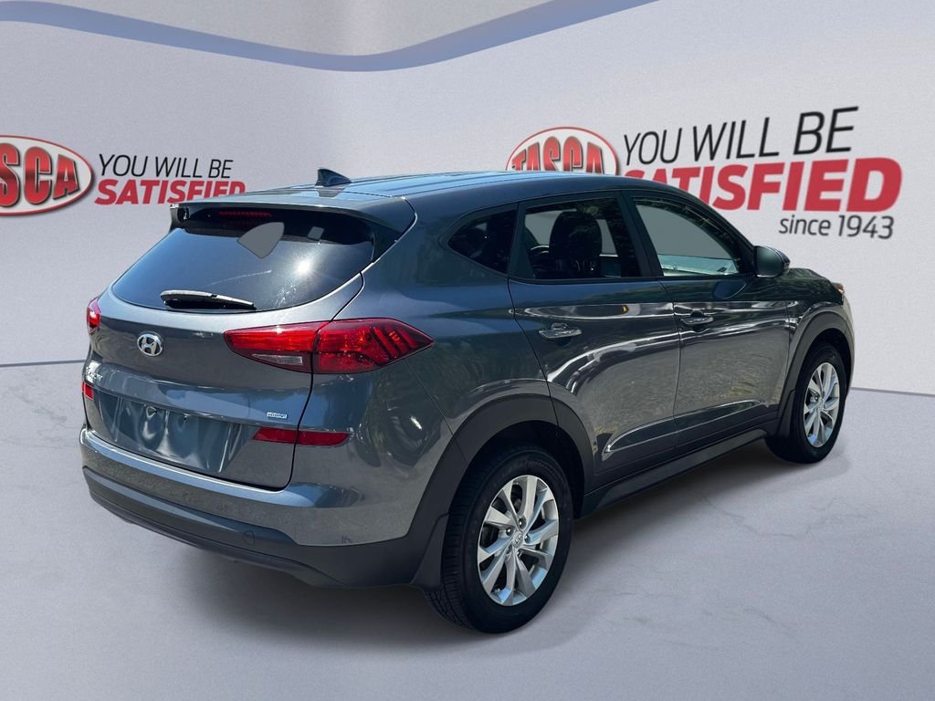 Used 2019 Gray Hyundai SE image 6