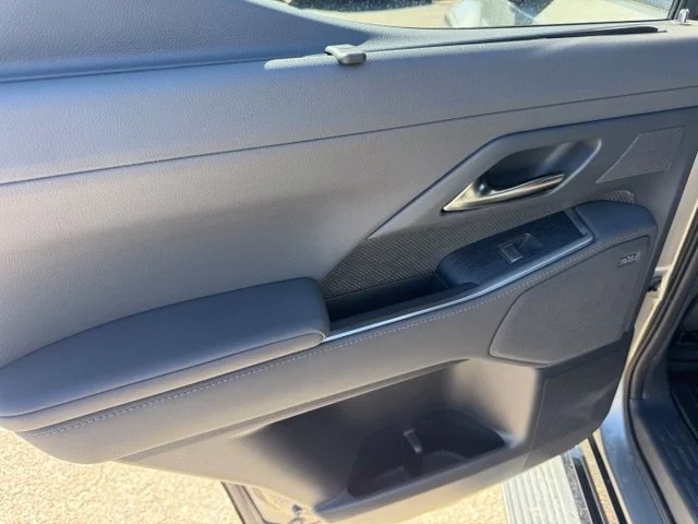 Used 2025 Silver Lexus Luxury+ image 19