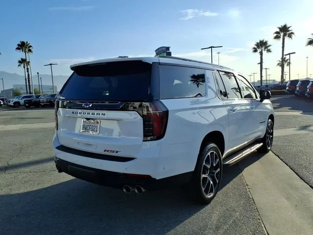 Used 2026 Summit White Chevrolet RST image 4