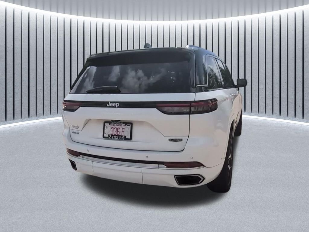 Used 2024 White Jeep Summit Reserve image 15
