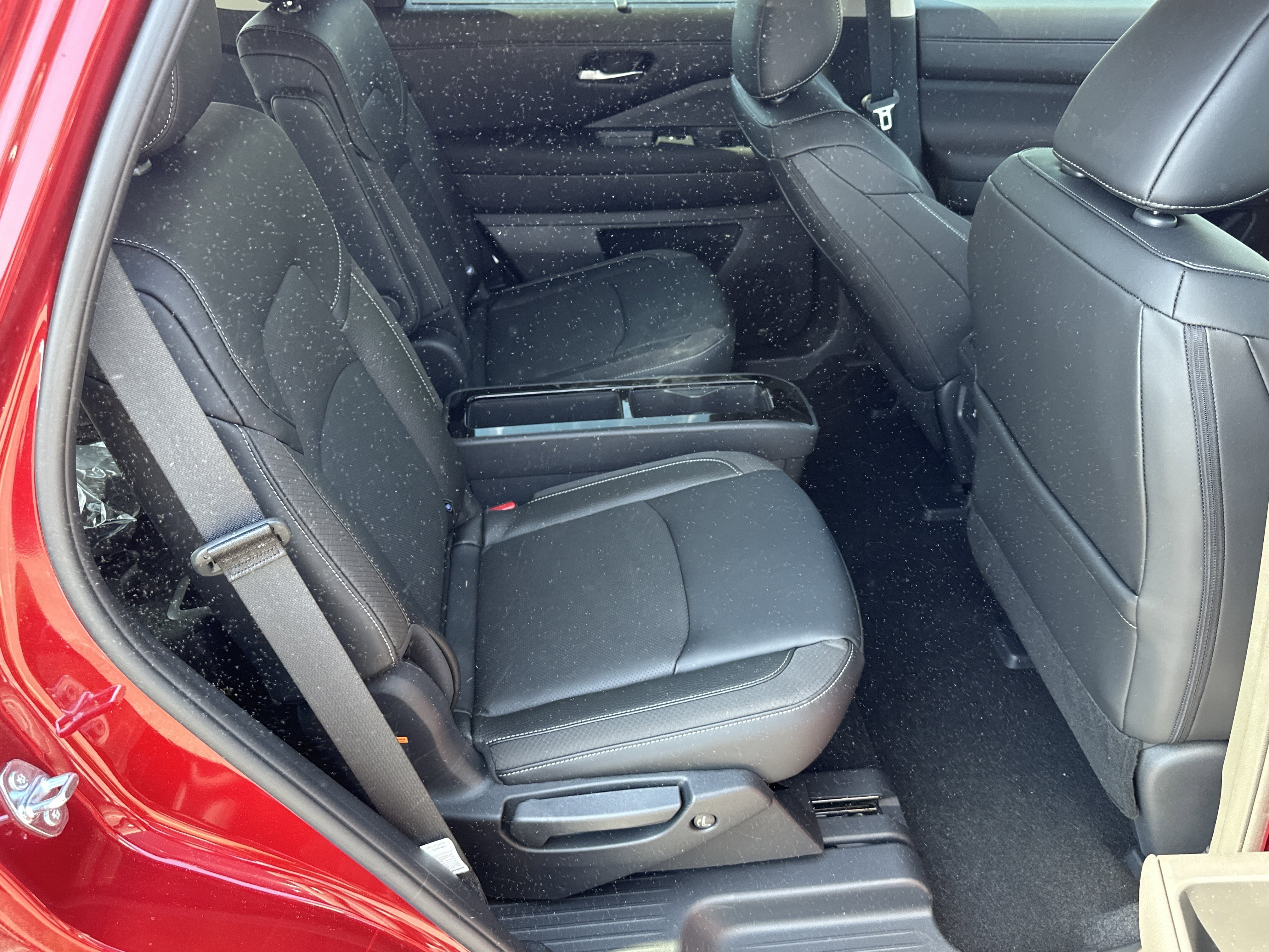 New 2026 Scarlet Ember Tintcoat Nissan SL image 8