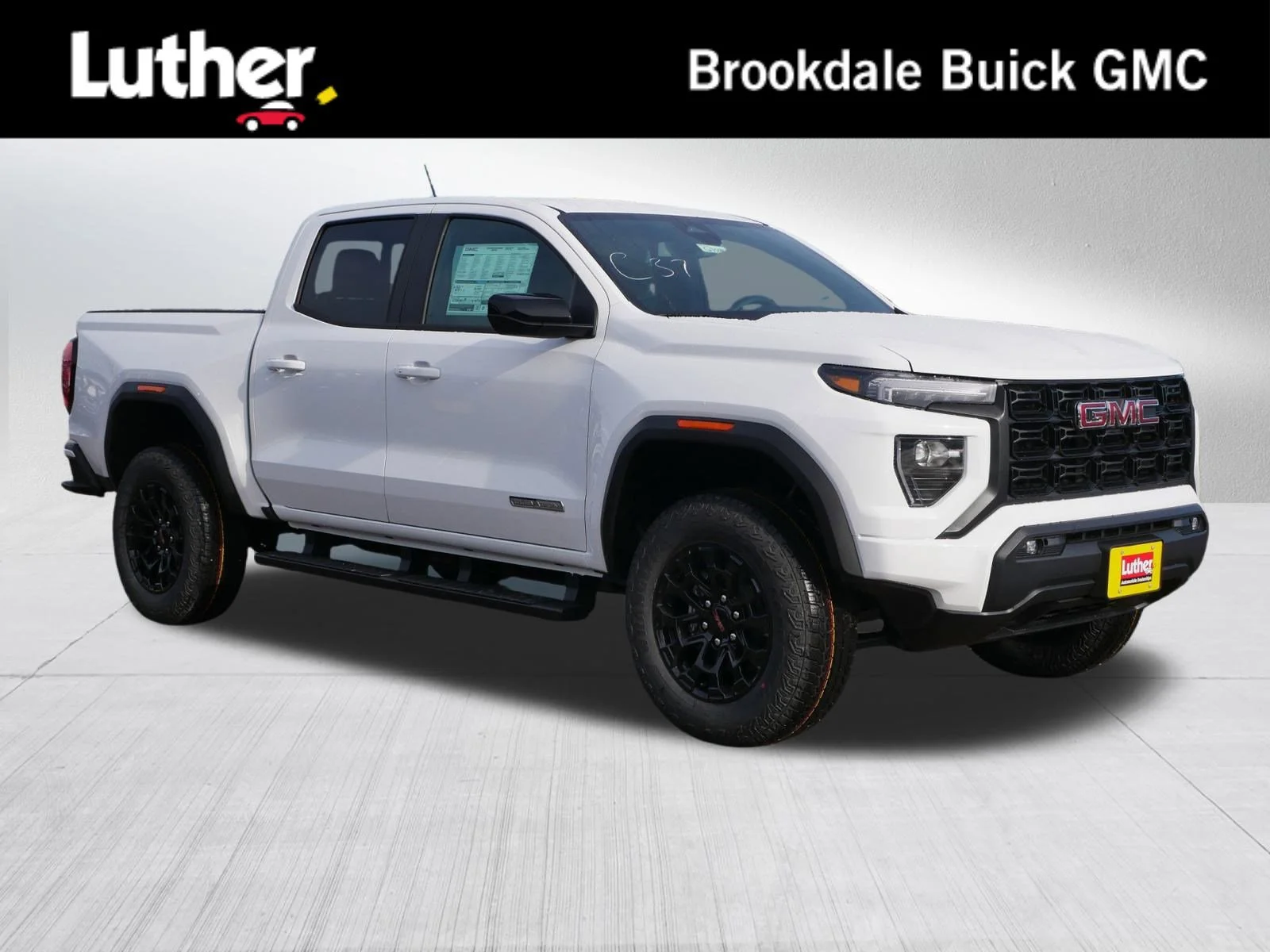 2026 GMC Canyon 2WD Elevation Crew Cab Short Box's photo