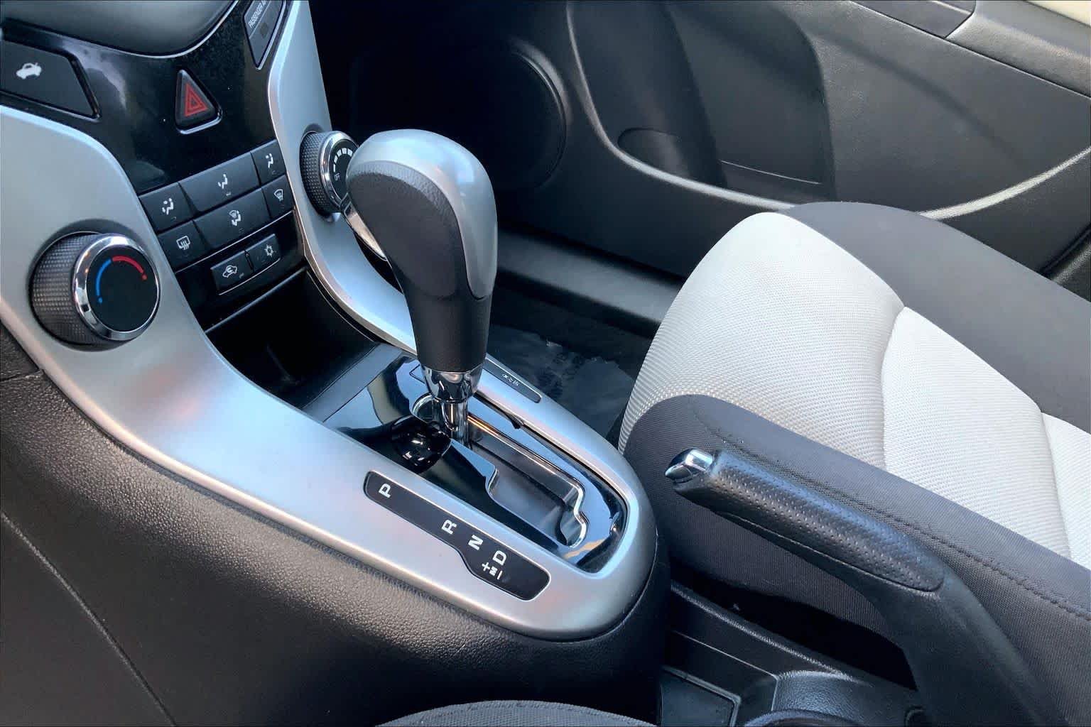 Used 2016 Silver Ice Metallic Chevrolet LS image 16