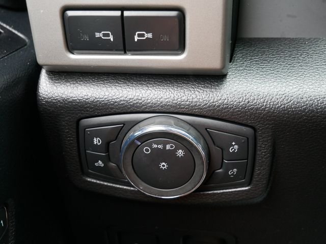 Used 2018 Ingot Silver Ford Lariat image 26