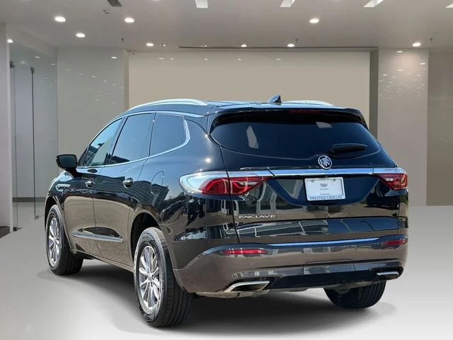 Used 2023 Black Buick Essence image 3