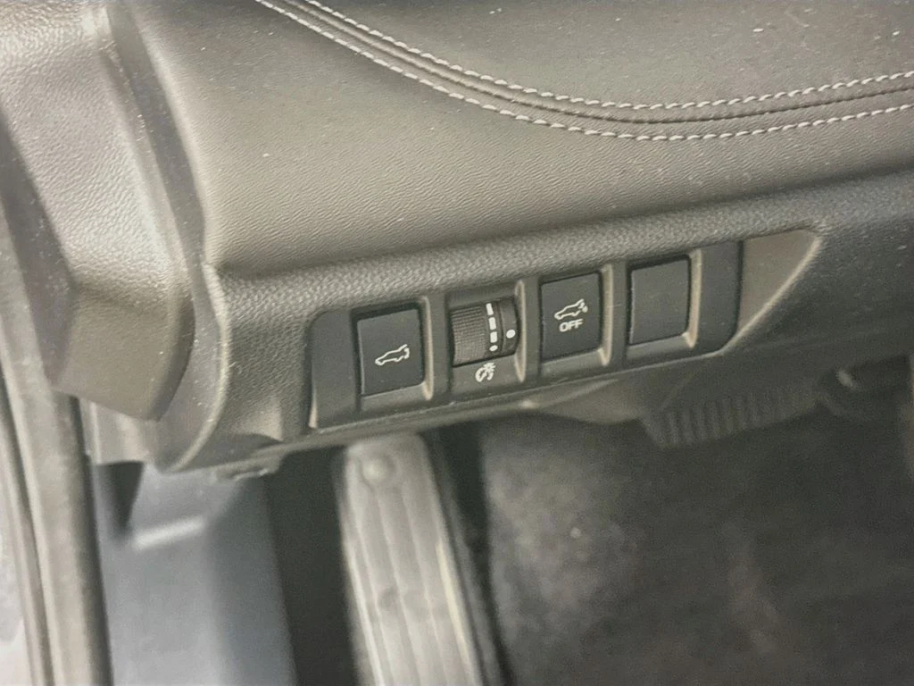 Used 2021 Gray Subaru Limited image 10