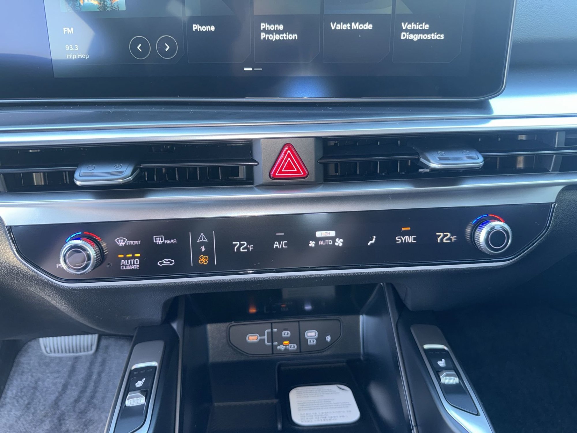 New 2026 Ivory Silver Kia S image 20