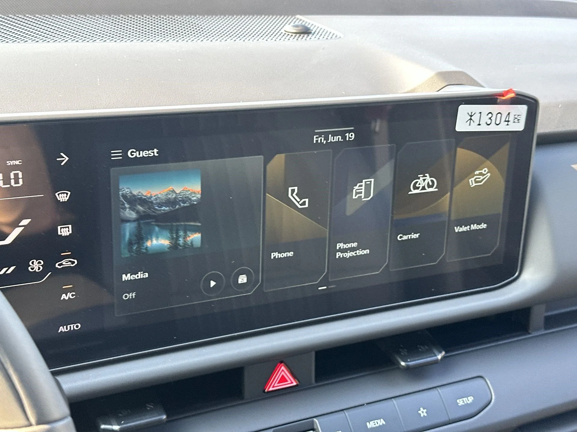 New 2027 Terrain Brown Kia X-Line S image 14