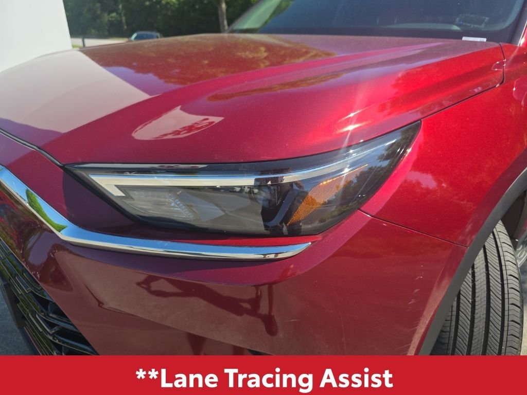 Used 2025 Red Toyota XLE image 12