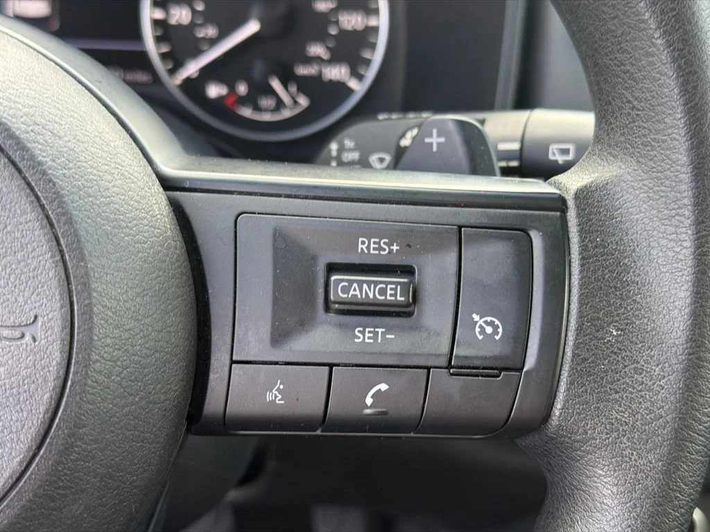 Used 2023 White Nissan S image 25