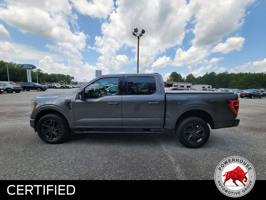 Used 2022 Gray Ford XLT image 3