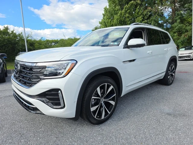 2026 Volkswagen Atlas 2.0T SEL Premium R-Line