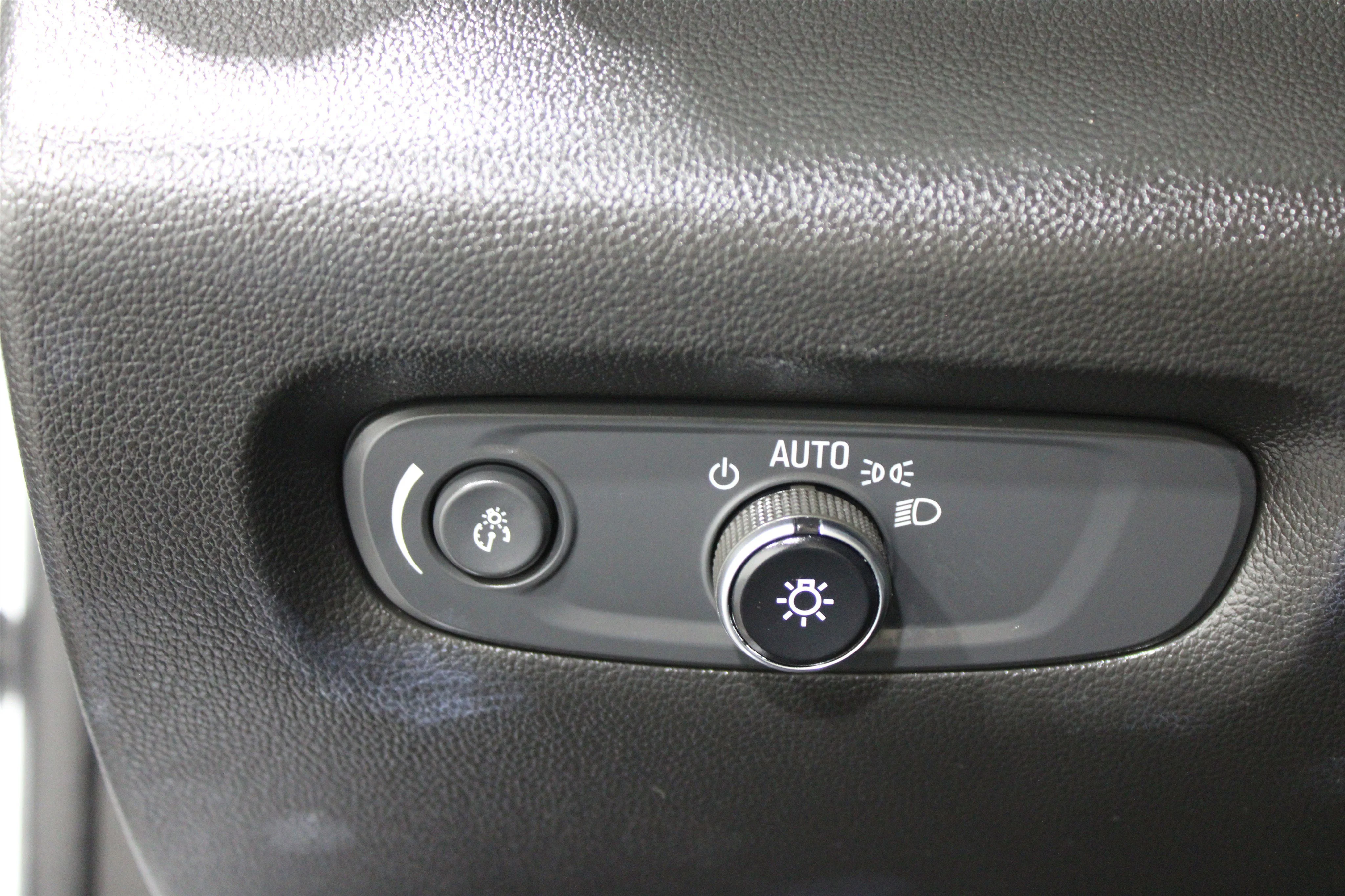 2023 Chevrolet Traverse 1LT - Photo 8