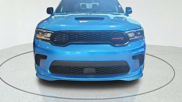 New 2027 B5 Blue Exterior Paint Dodge SRT Hellcat Jailbreak image 3