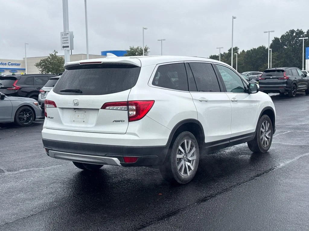 Used 2022 White Honda EX-L image 10