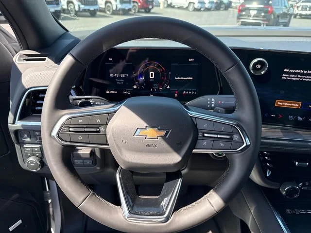 New 2026 Polar White Tricoat Chevrolet Premier image 16