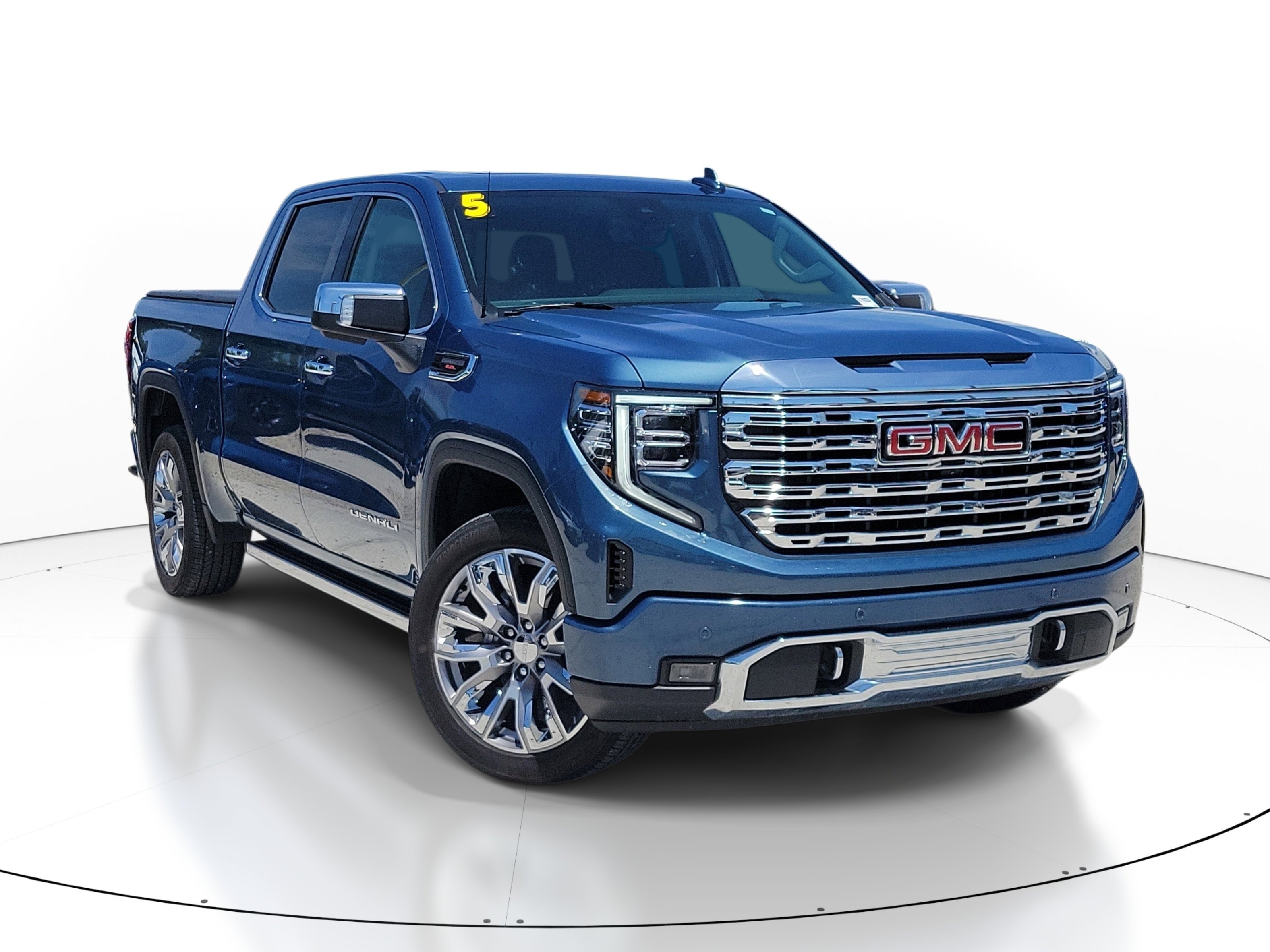 Used 2025 Downpour Metallic GMC Denali image 1