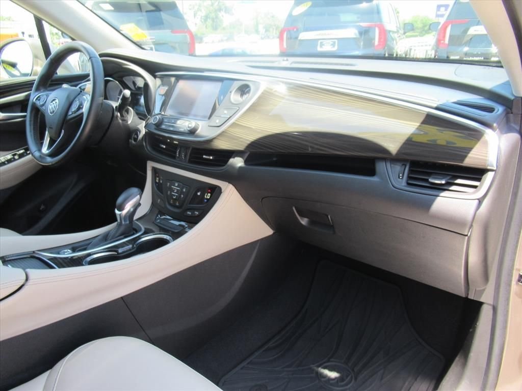 Used 2019 Brown Buick Essence image 11