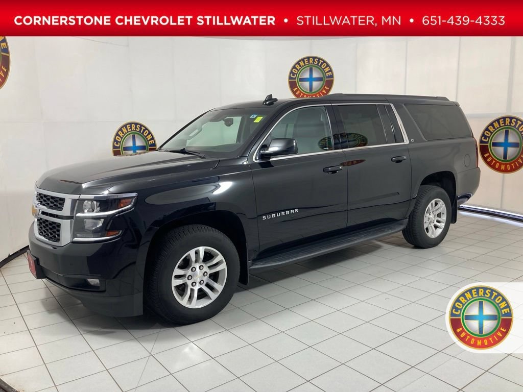 2017 Chevrolet Suburban 4WD 1500 LT w/8-speed's photo