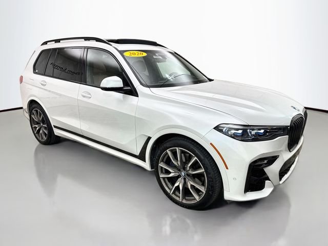 2020 BMW X7 M50i's photo