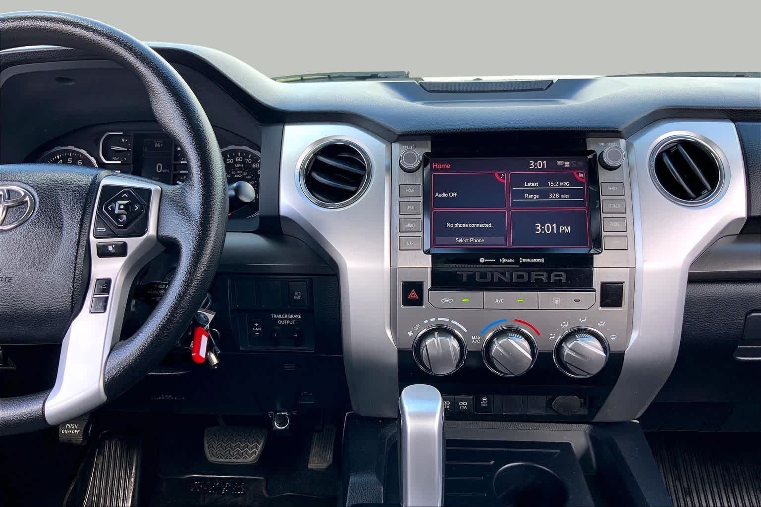 Used 2020 Super White Toyota SR5 image 7