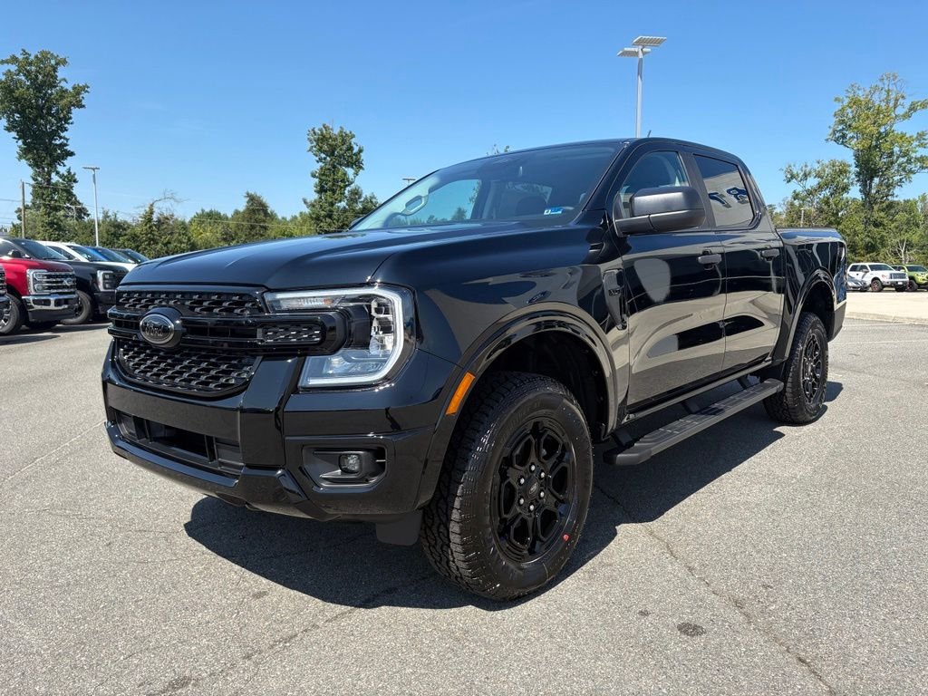 New 2026 Shadow Black Ford XLT image 5