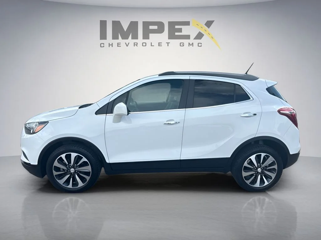 Used 2021 White Buick Preferred image 2