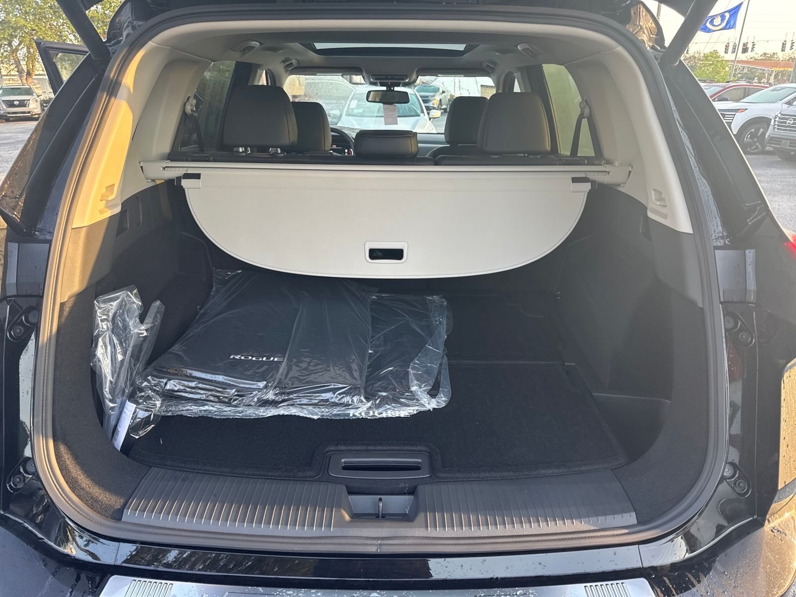 New 2026 Nissan Rogue Platinum 4D Sport Utility