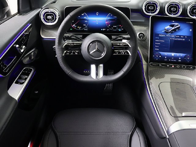 New 2027 Polar White Mercedes-Benz GLC 300 image 14