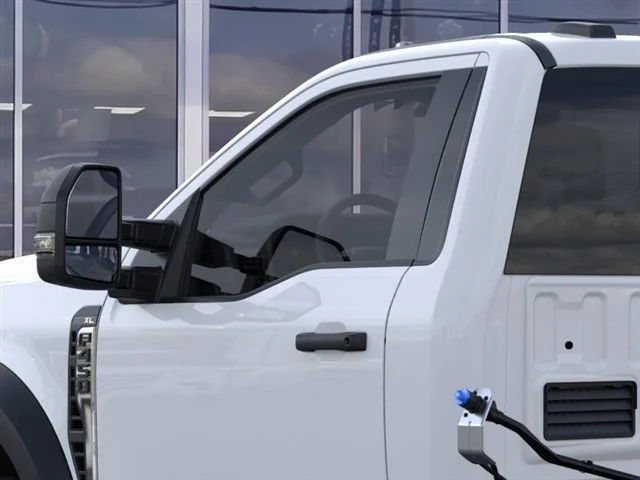 New 2026 Oxford White Ford XL image 20