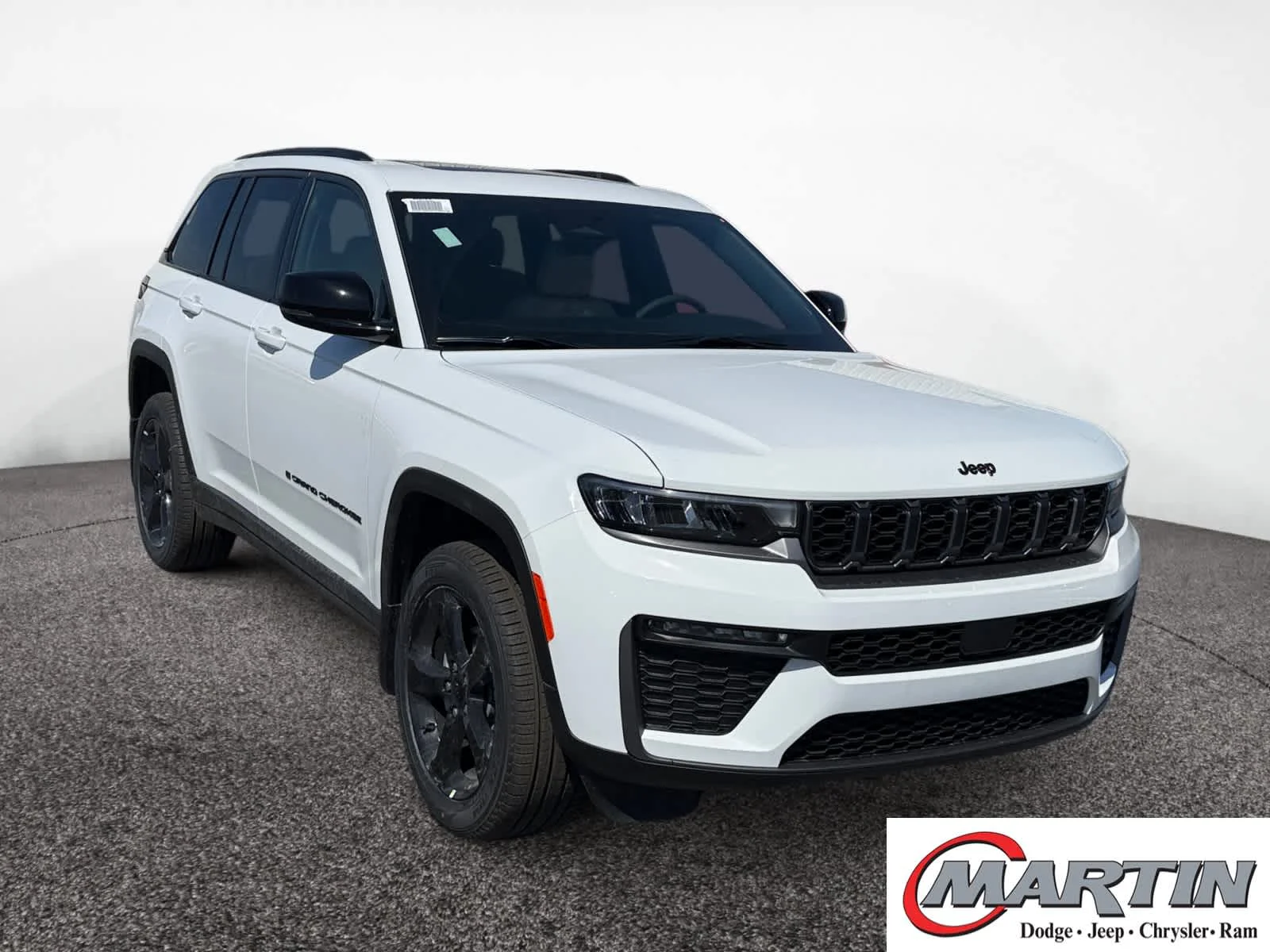 New 2026 Bright White Clear-Coat Exterior Paint Jeep Limited image 7