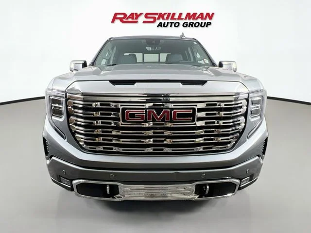 Used 2023 Silver GMC Denali image 2