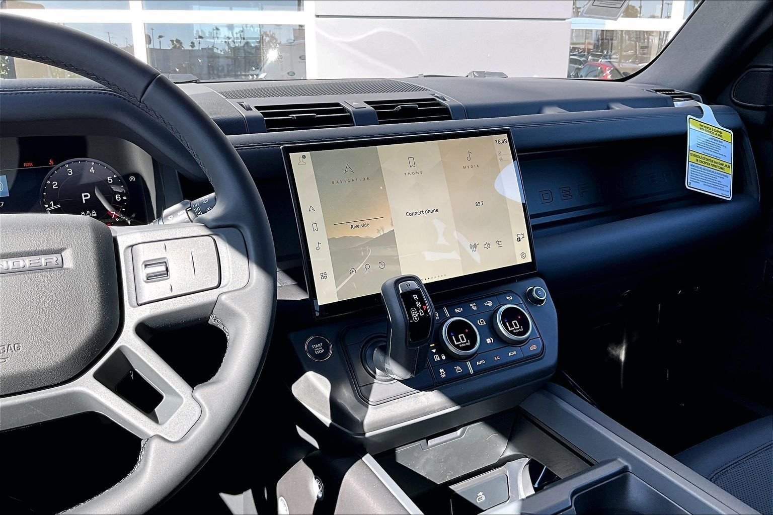 New 2026 Santorini Black LAND ROVER S image 7