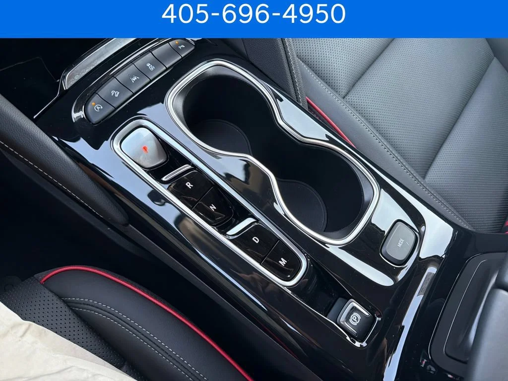 Pre-Owned 2023 Buick Envision Essence