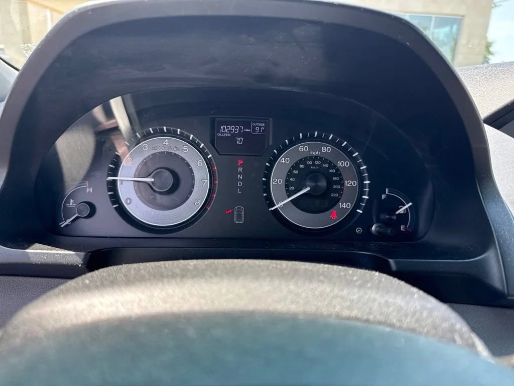 Used 2011 White Honda EX-L image 13